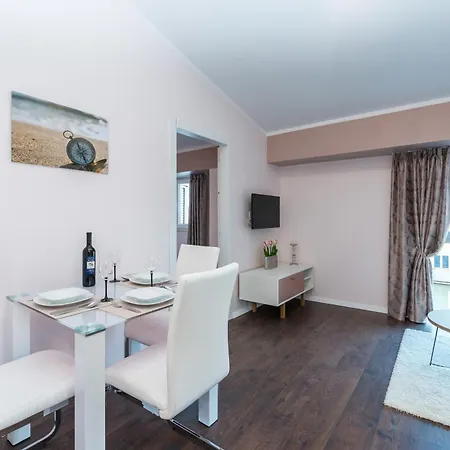 Apartament Heart Of *